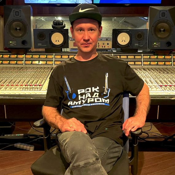 Андрей Самсонов